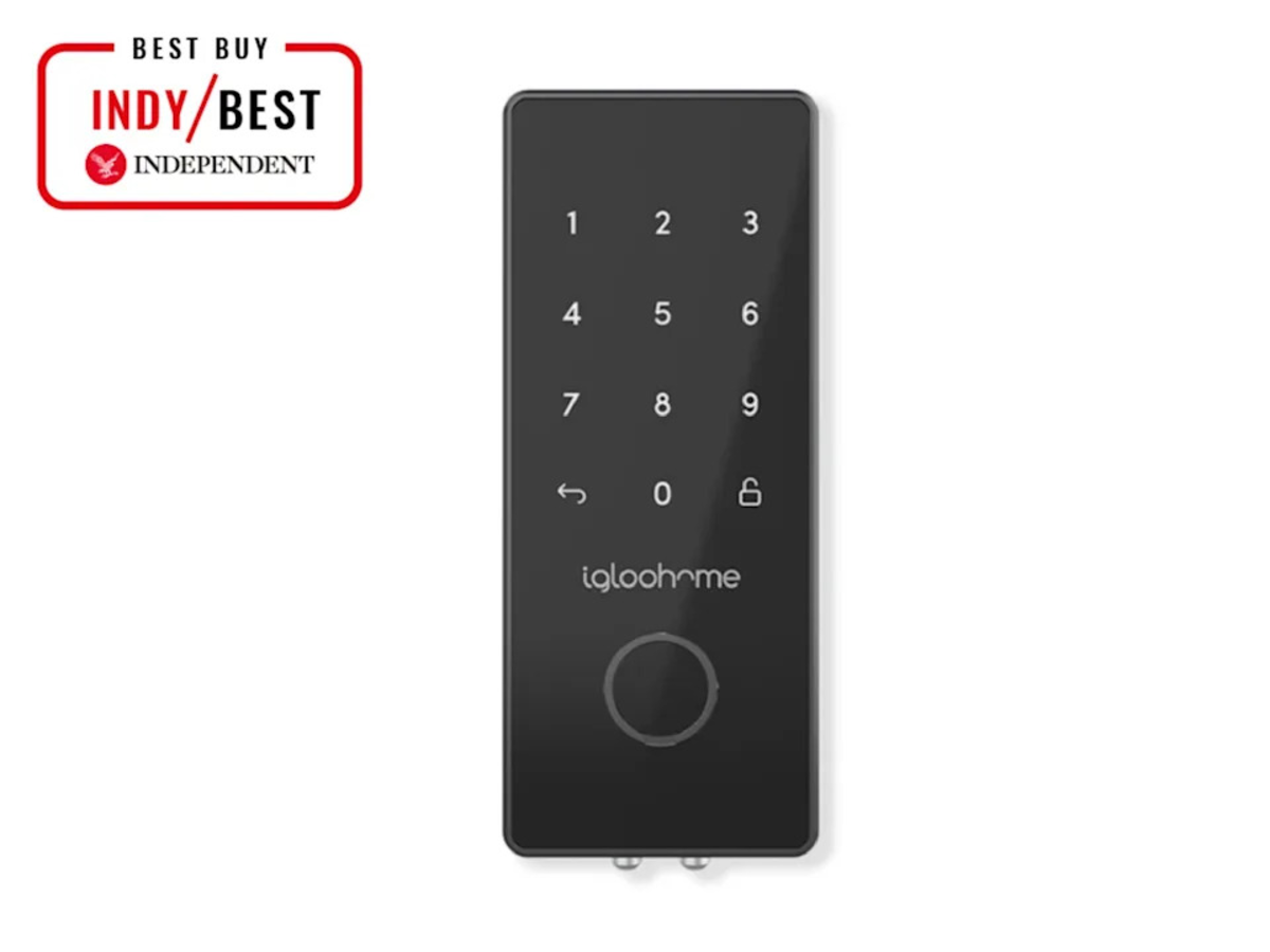 Igloohome Smart Deadbolt smart lock sur porte d'entrée
