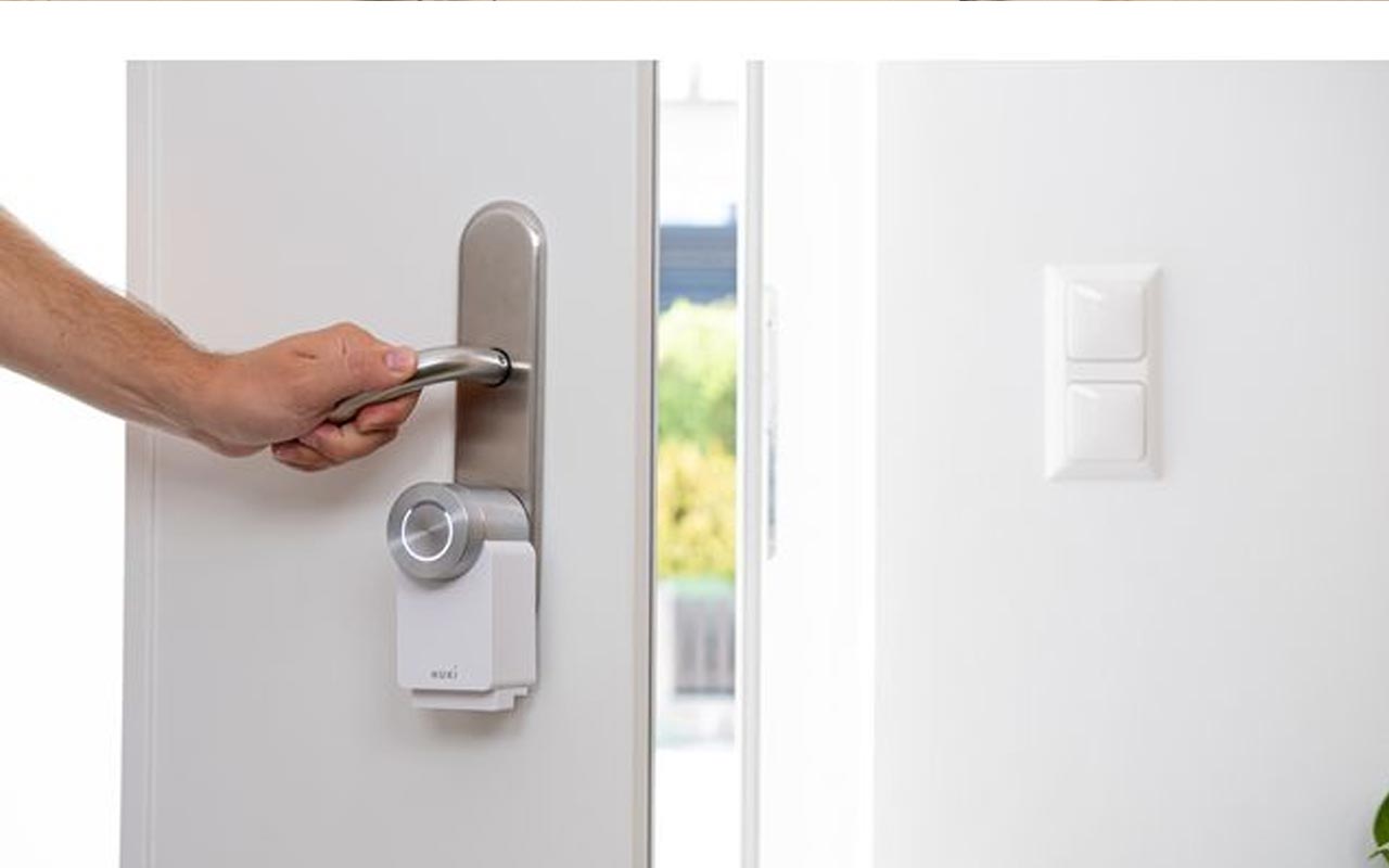 Top 5 des serrures connectées pour sécuriser votre maison en 2025